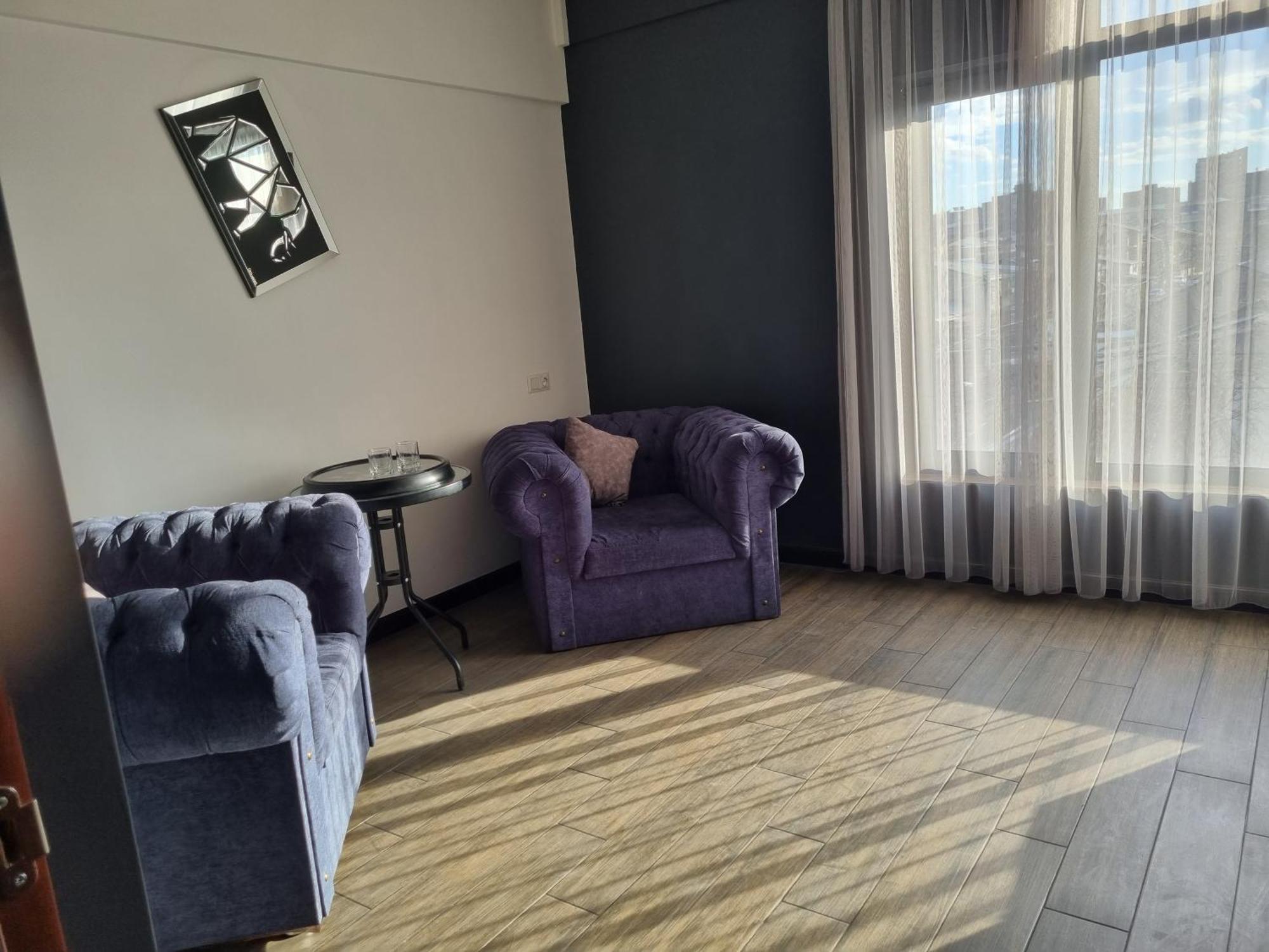 Day Inn Hotel Erevan Esterno foto