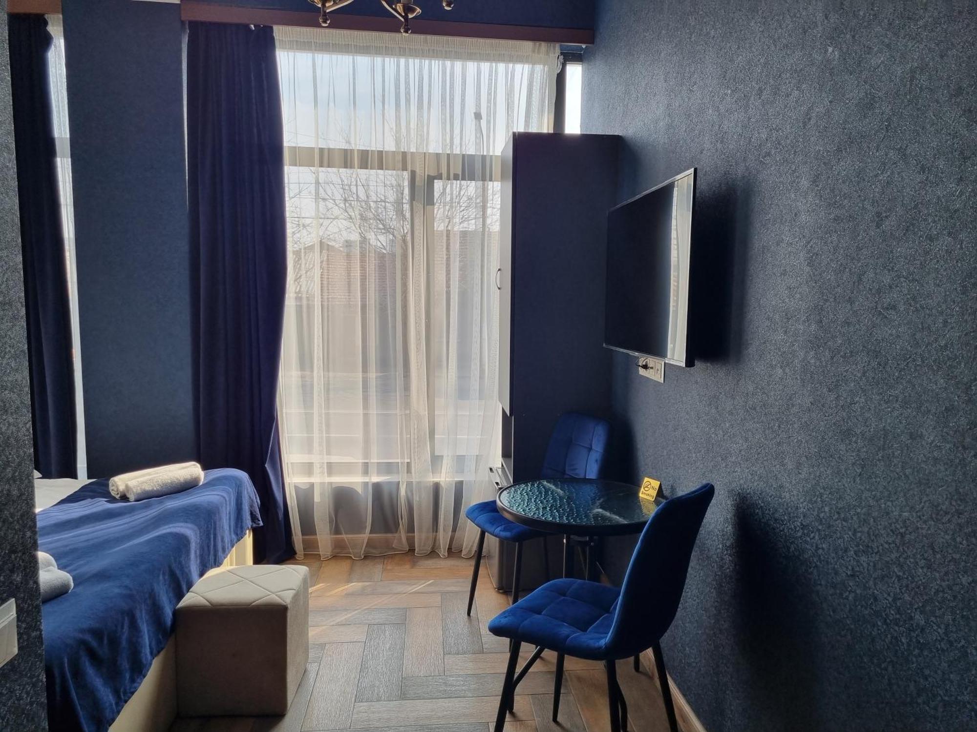 Day Inn Hotel Erevan Esterno foto
